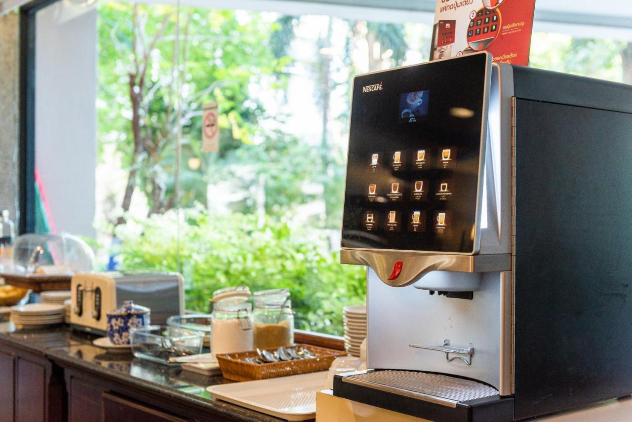 暖武里府宮大酒店 外观 照片
